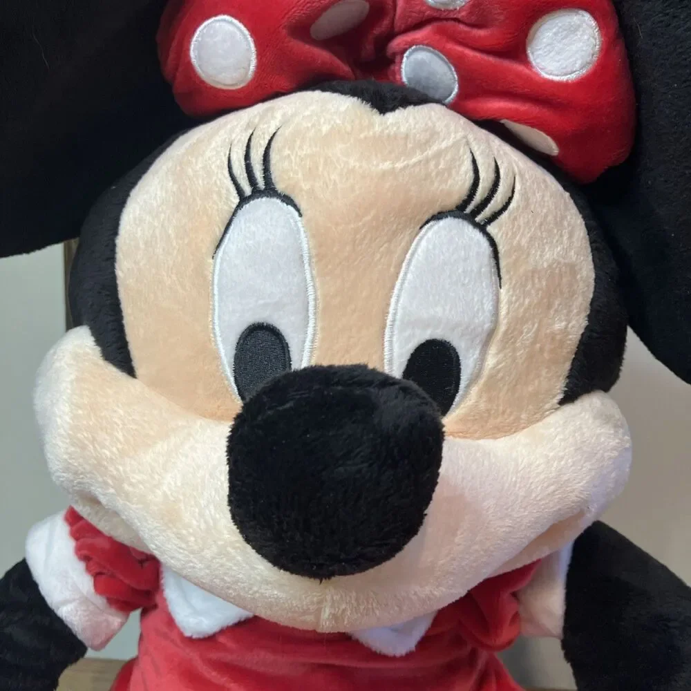 Authentic Disney Store London Minnie Mouse 26 inch Plush Large Jumbo Stuffed Toy